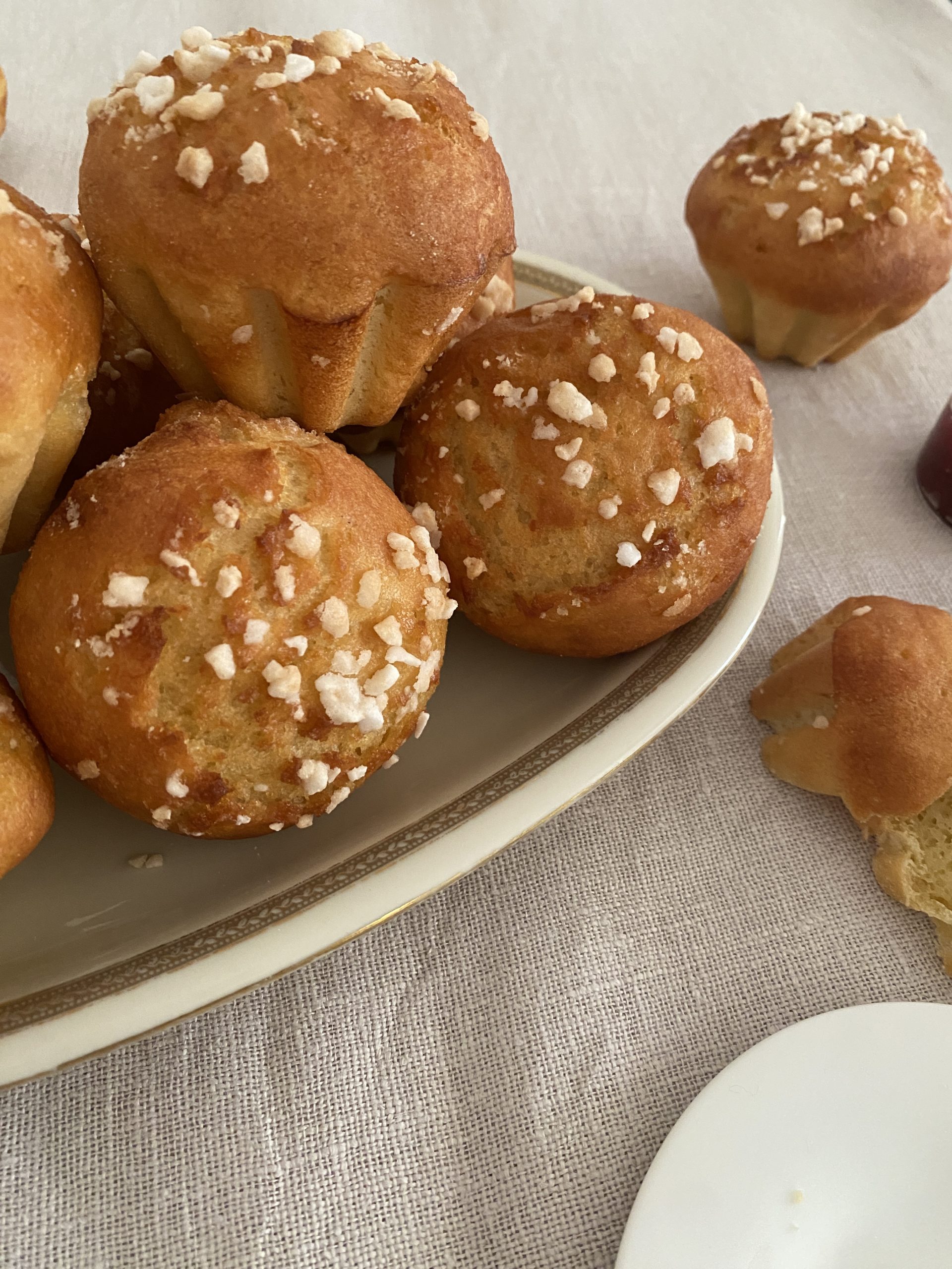 Brioches au sucre (2 pièces) – Image 4